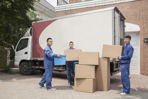 Local moving truck covering Hounslow and nearby West London areas